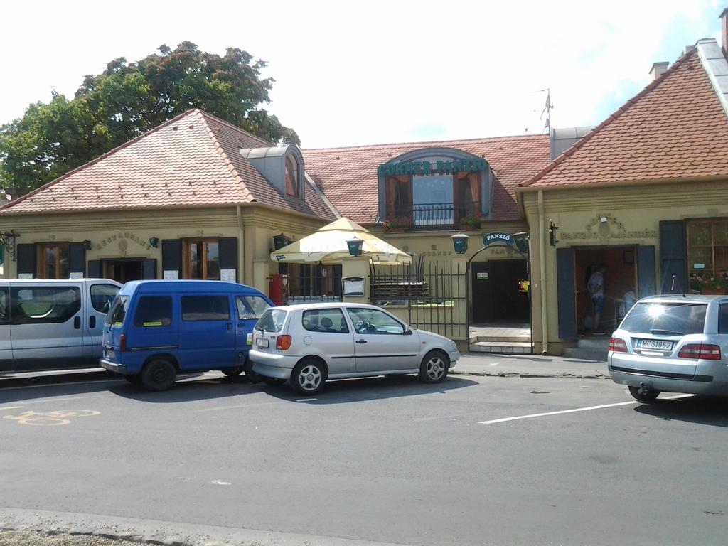 Hôtel Corner Panzio à Szentendre Extérieur photo