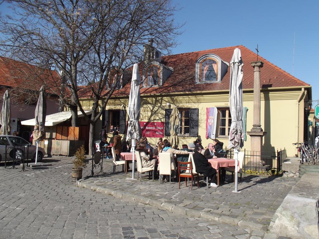 Hôtel Corner Panzio à Szentendre Extérieur photo